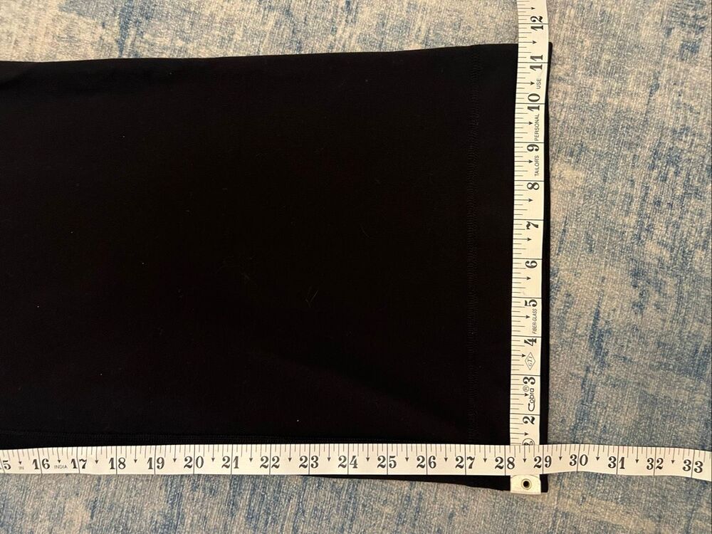 Lululemon Black Wide Leg Still Pants Size 8 Short (29" Inseam) - Picture 7 of 7